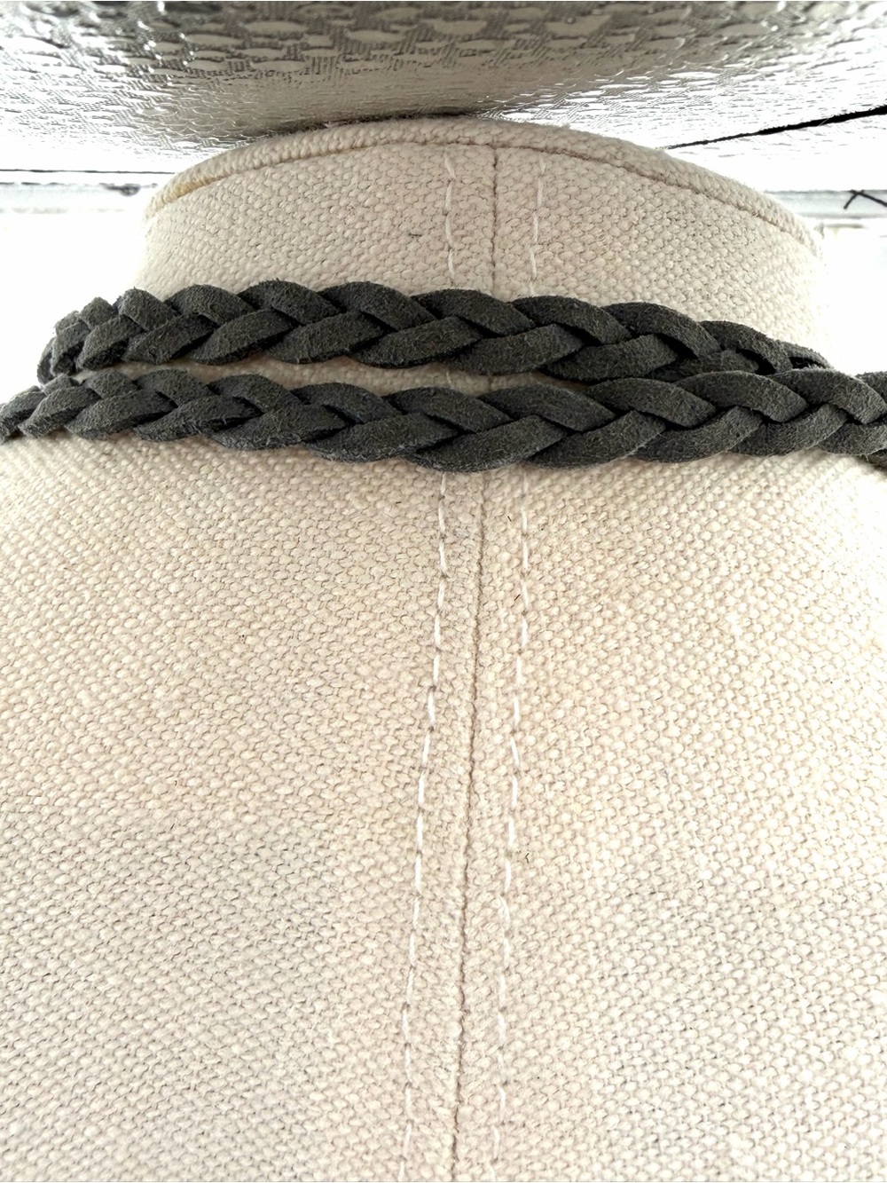 Earthy Gray Beaded Leatherette tassel pendant necklace Bohemian Gypsy Style - Picture 6 of 7